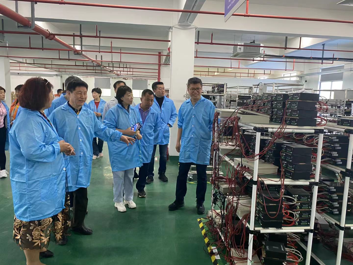 云涌SMT生產(chǎn)車(chē)間參觀